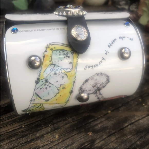 Little Earth Cocktail Time Drinks Handbag Purse Bag Swarovski Crystals 2009 NEW - Picture 6 of 9